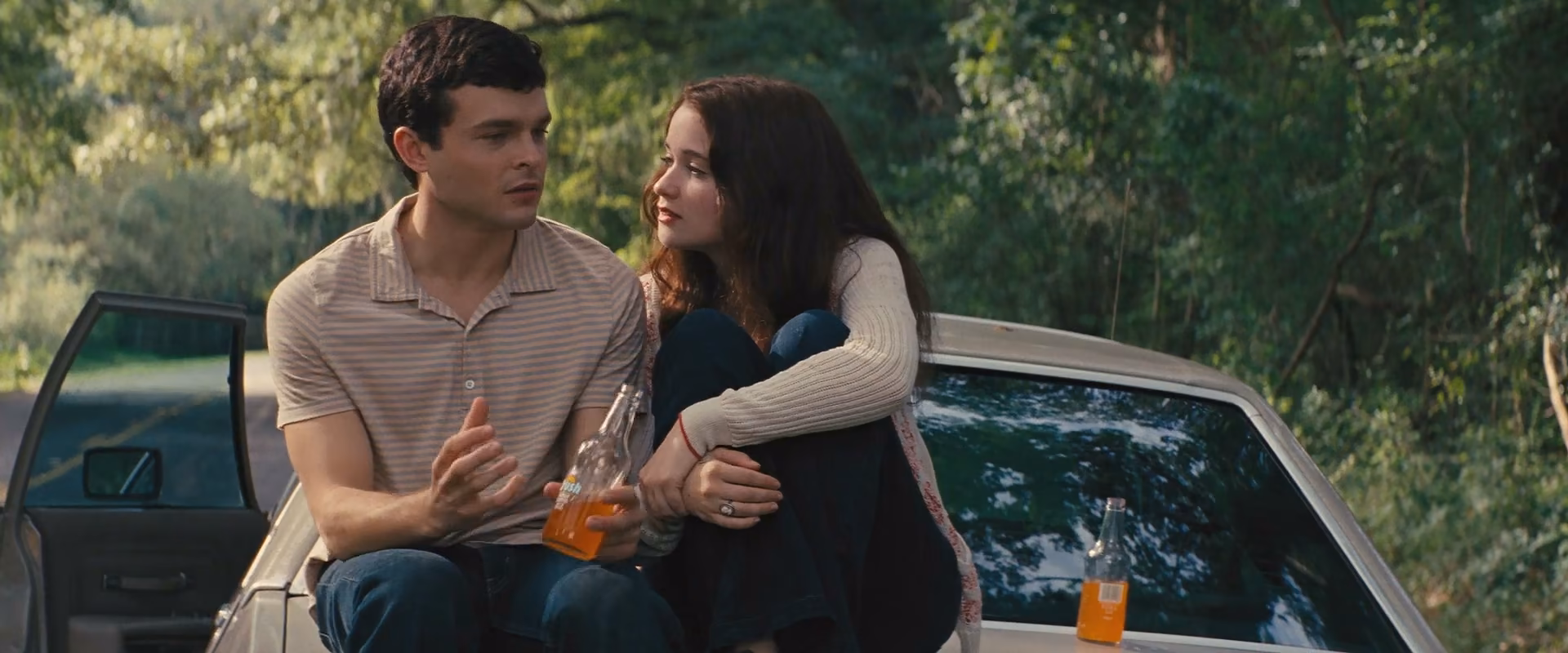 Still 1 of 1 from Beautiful Creatures