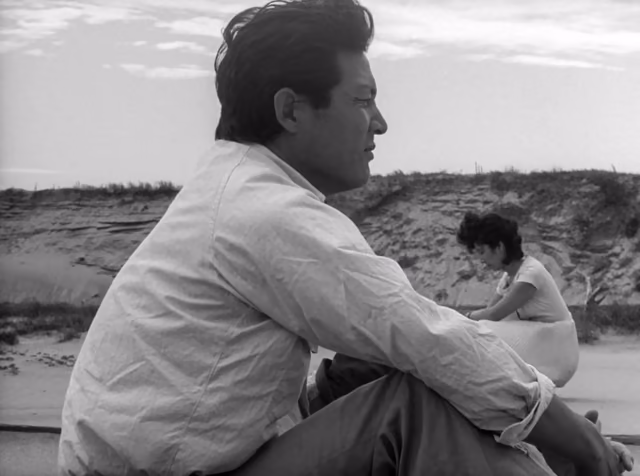 Still 10 of 17 from Woman in the Dunes