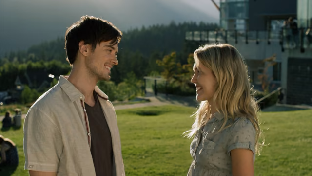 Still 12 of 13 from Embrace of the Vampire