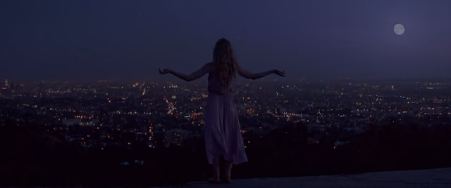Still 5 of 9 from The Neon Demon