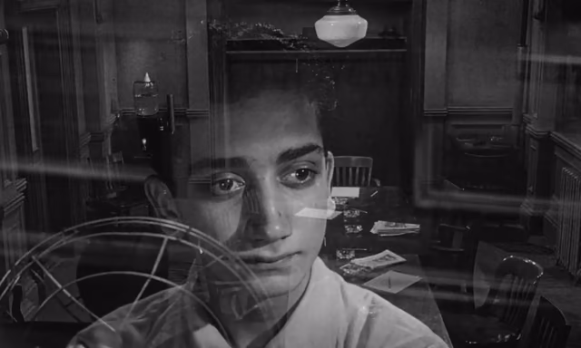 Still 2 of 6 from 12 Angry Men