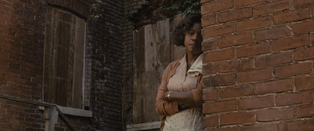 Still 3 of 5 from Fences
