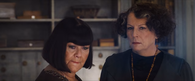 Still 12 of 13 from Death on the Nile