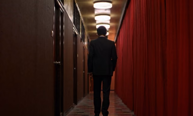 Still 12 of 12 from In the Mood for Love