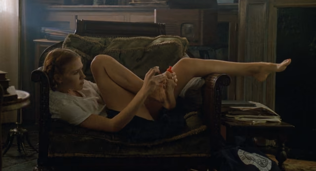 Still 2 of 17 from Lolita