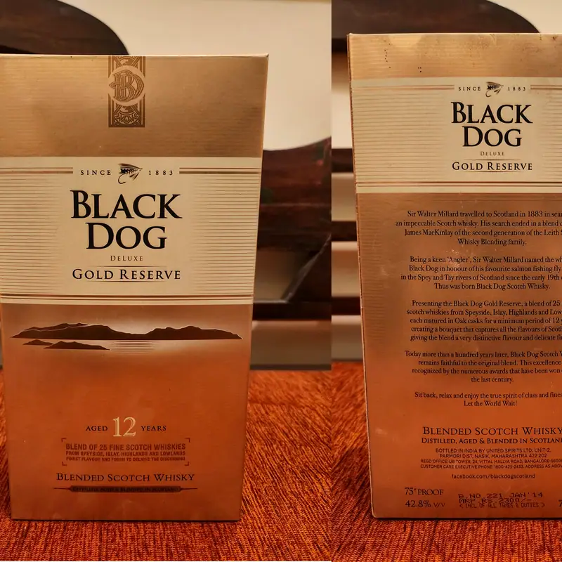 A boxed bottle of Black Dog Gold Reserve blended Scotch whisky, aged 12 years